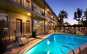Granada Inn Hotel